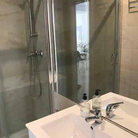 Apartment Easy Carabeo *